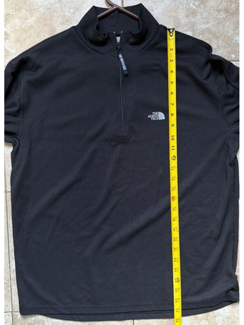 Large - Men - The North Face Black 1/4 Zip Pullover Fleece
